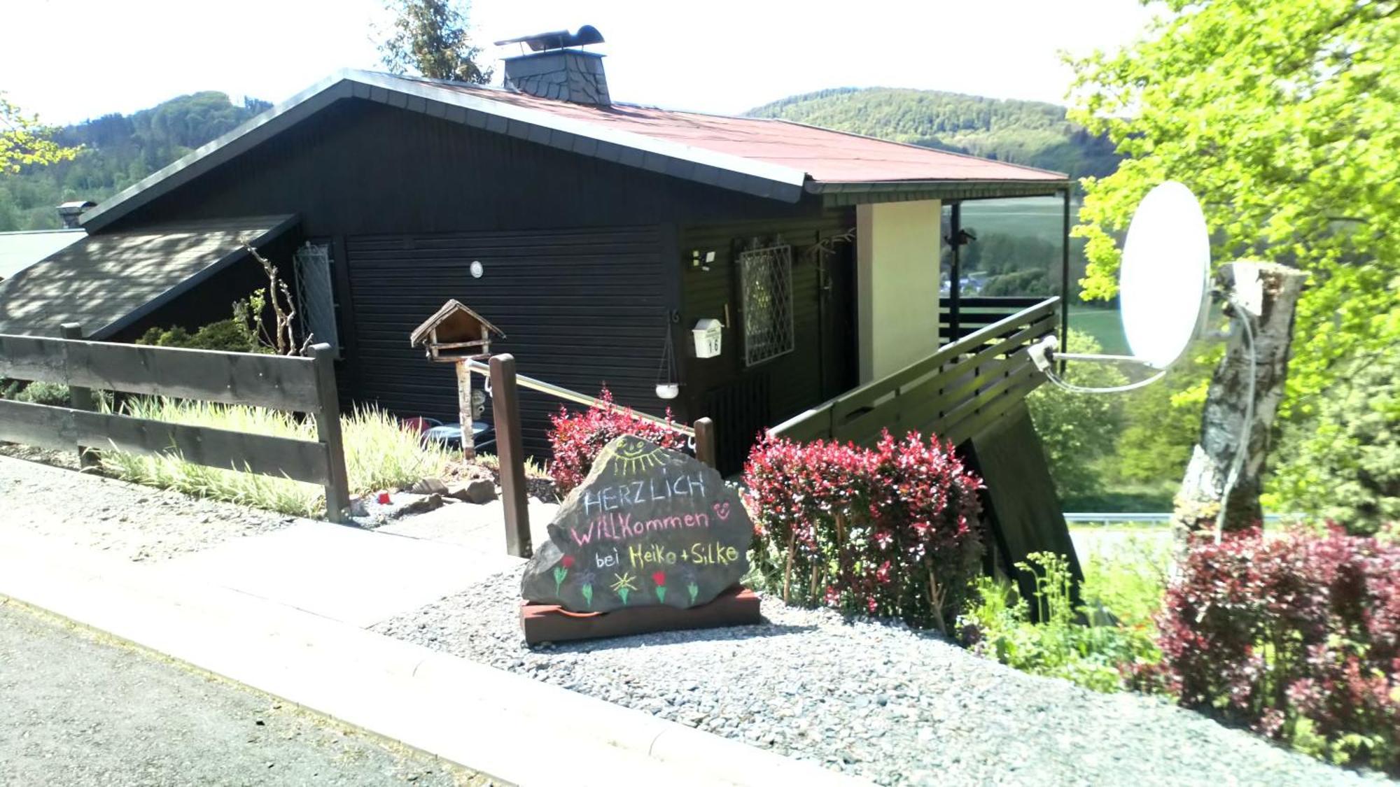Ferienhaus Im Ederbergland Hatzfeld 객실 사진